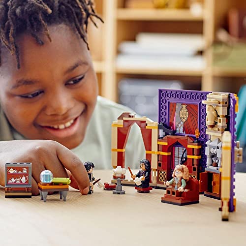 LEGO 76396 Harry Potter TM Hogwarts Moment: Divination Class - Image 3