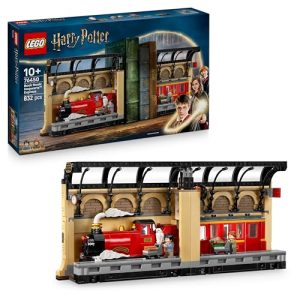 LEGO Harry Potter Book Nook: Hogwarts Express Set with a Train Toy, 2 Minifgures incl. Ron Weasley, plus Hedwig and Scabbers Figures – Wizarding World Gift for 10+ Year Old Boys, Girls & Fans – 76450